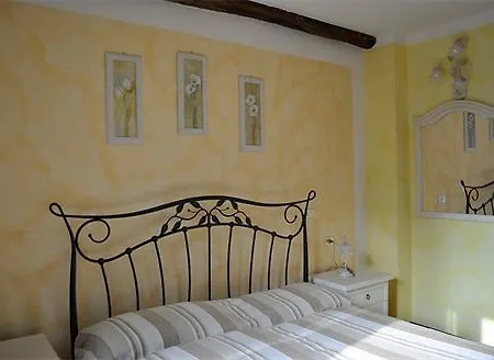 Campino Bed & Breakfast 3*